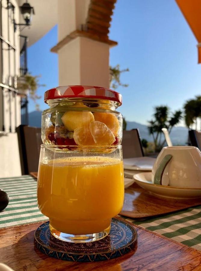 Casa Nuestro Sueno Bed & Breakfast Vinuela Ngoại thất bức ảnh
